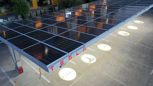 光電科技先鋒2025年動態盤點 技術突破與市場浪潮